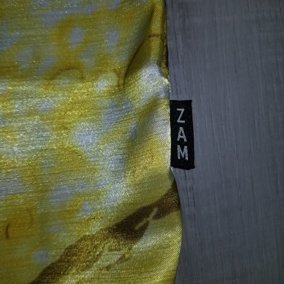 ZAM Collection Button Shirt - Picture 2 of 5